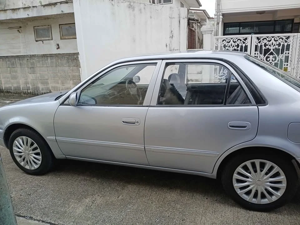 1996 Toyota Corolla Altis VIII (E110) 2