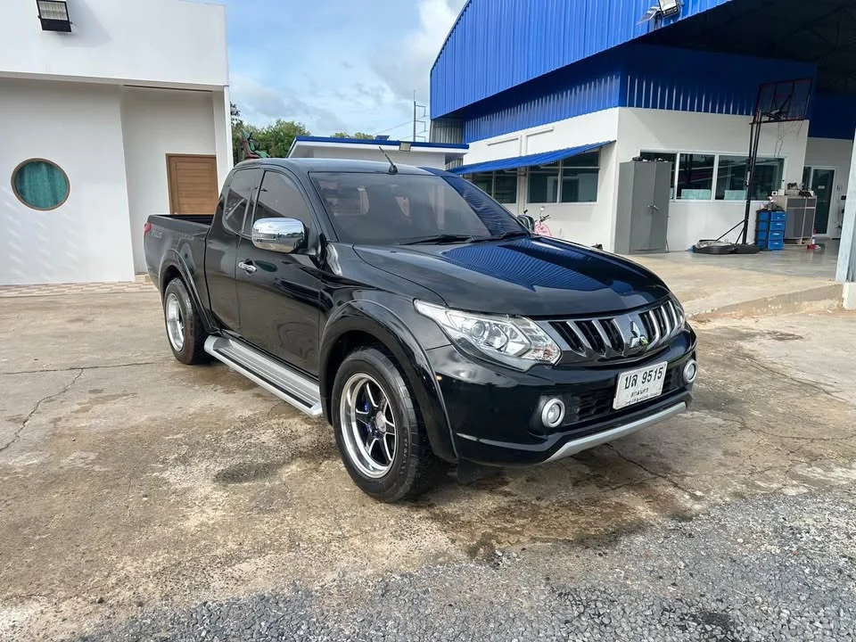 2018 Mitsubishi Triton V 2