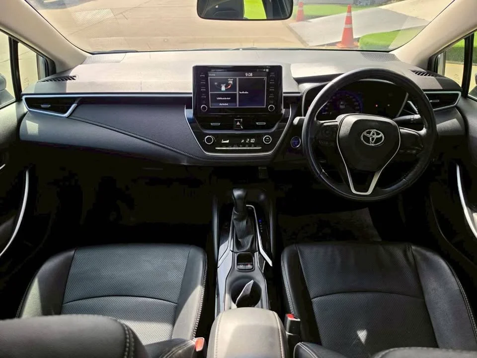 2019 Toyota Corolla Altis XII (E210) 3