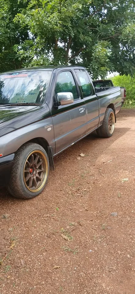2005 Mazda 2500 Fighter V 3