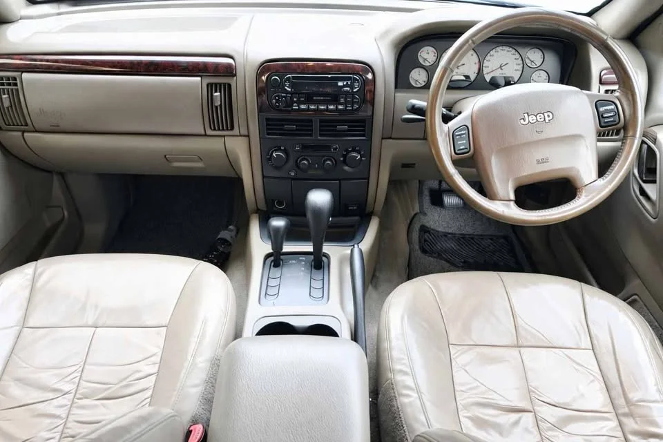 2002 Jeep Grand Cherokee WJ 2