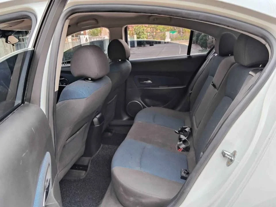 2013 Chevrolet Cruze I 2