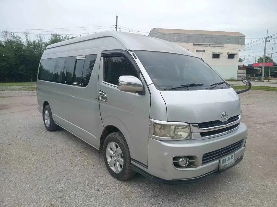2009 Toyota Commuter V (H200) 3