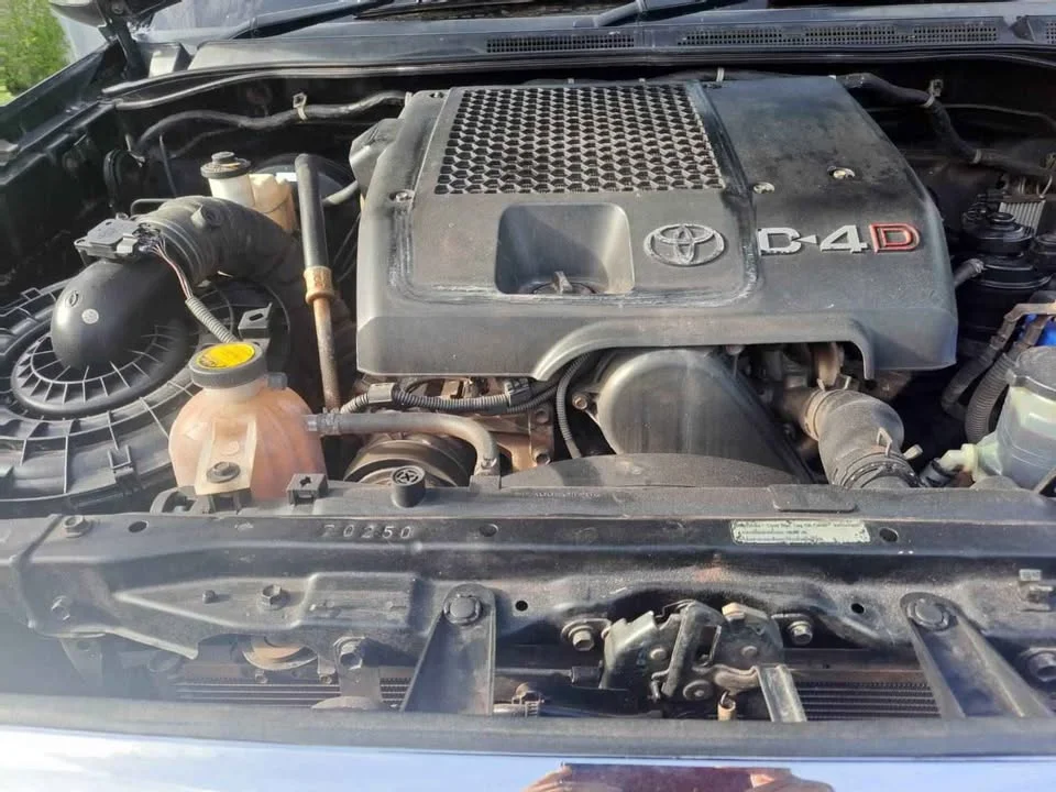 2005 Toyota Fortuner I 2