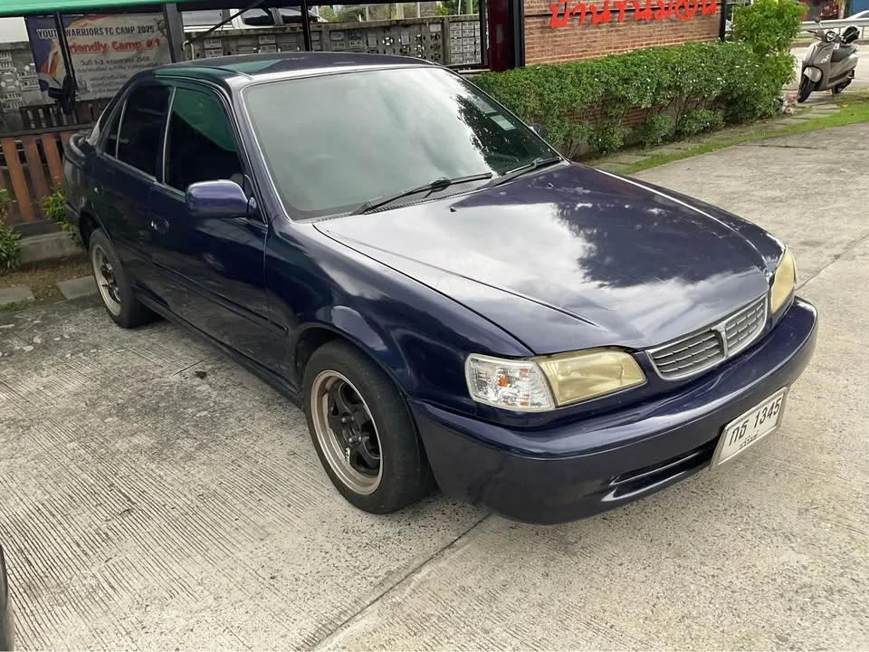 1999 Toyota Corolla Altis VIII (E110) 3