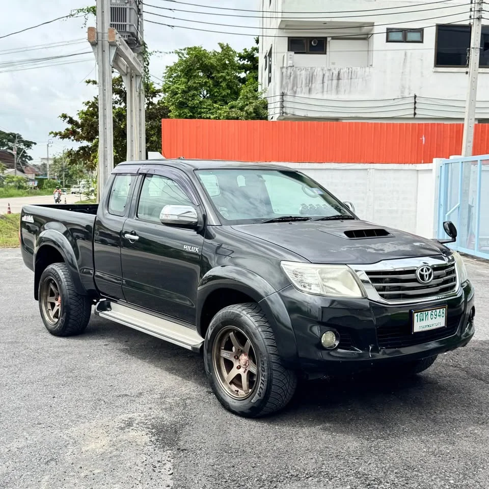 2013 Toyota Hilux VII 3