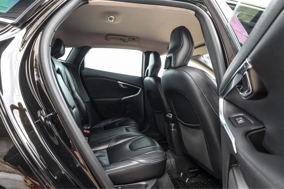 2013 Volvo V40 II 3