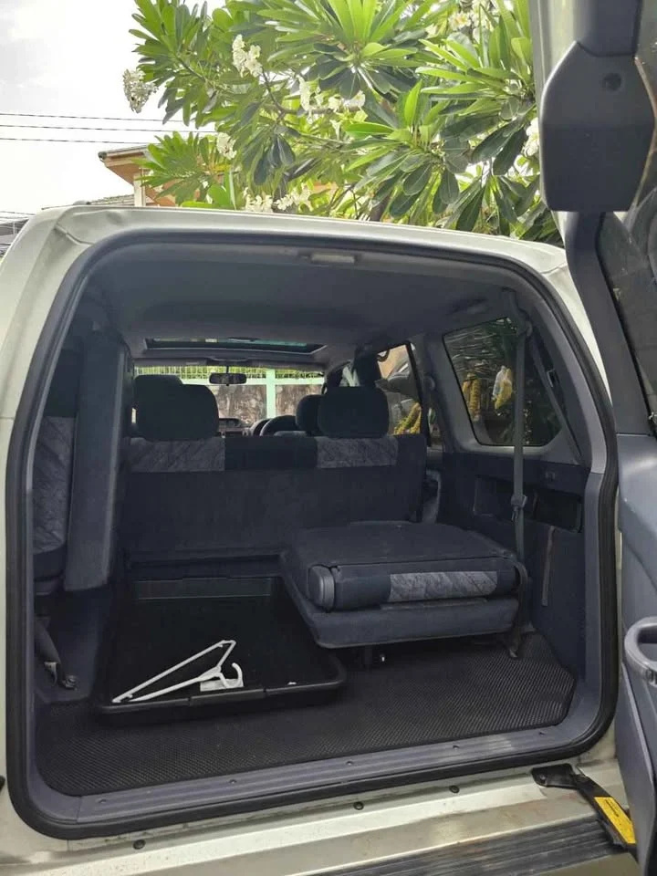 2000 Toyota Land Cruiser Prado J90 2