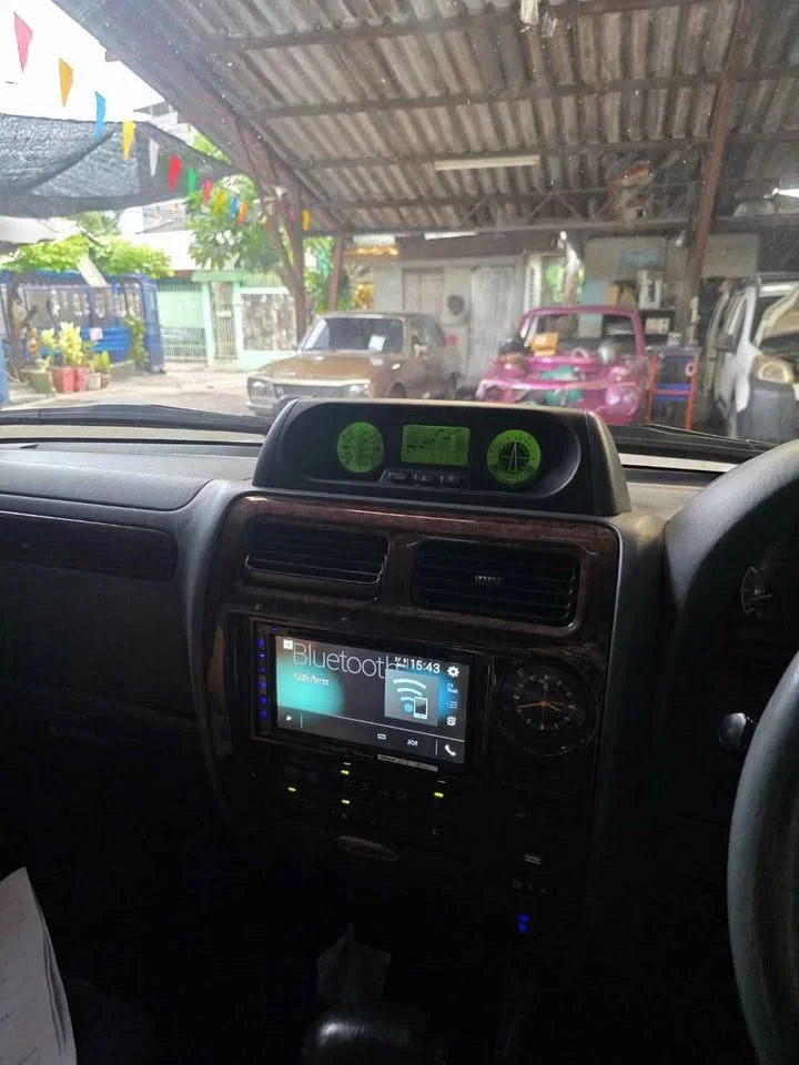 2000 Toyota Land Cruiser Prado J90 3