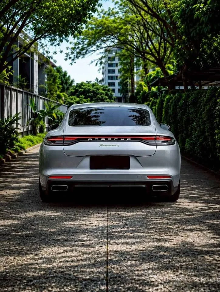 2021 Porsche Panamera II 3