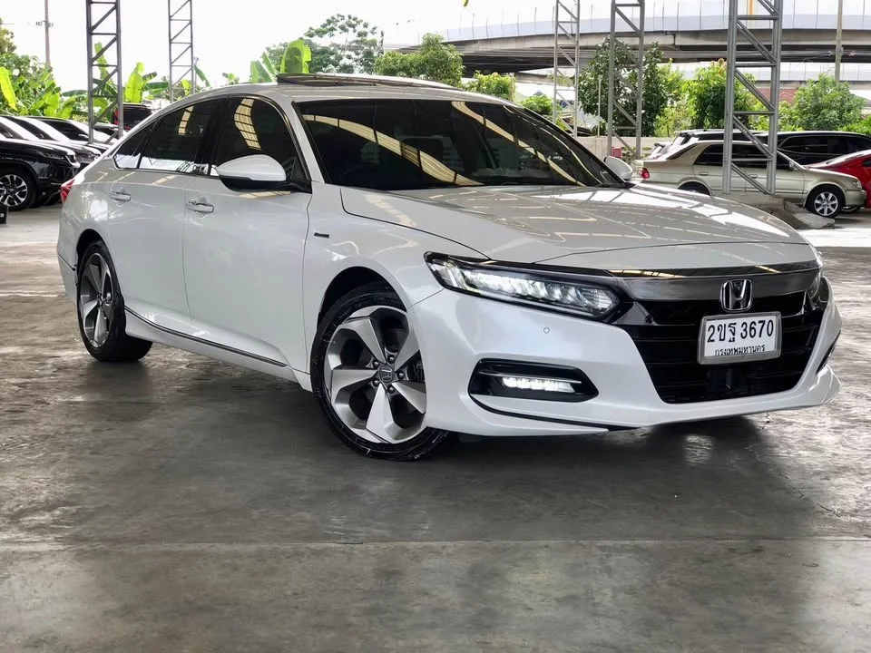2021 Honda Accord X 2