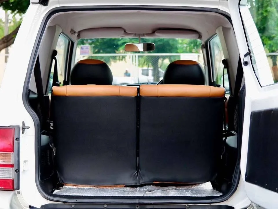 2011 Mitsubishi Pajero Junior 3