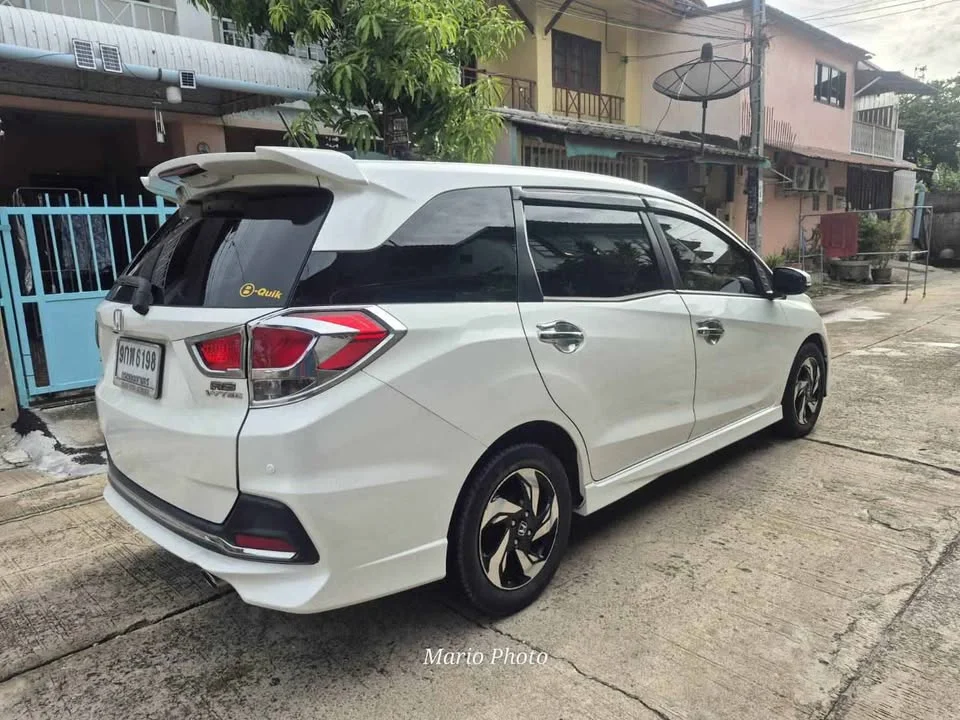 2014 Honda Mobilio II 3