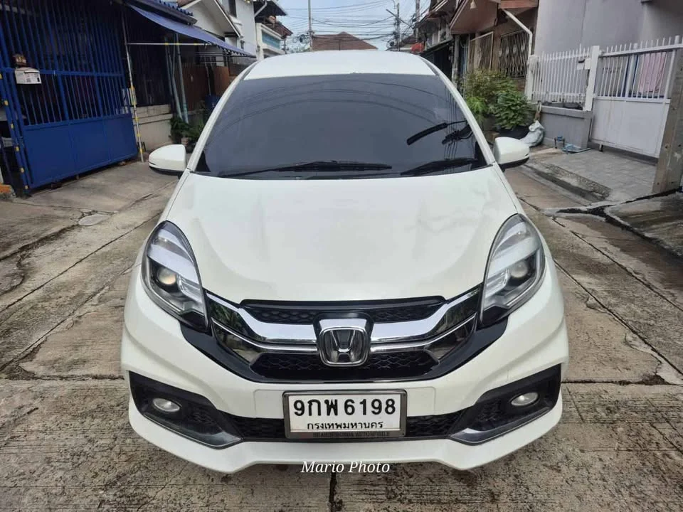 2014 Honda Mobilio II 2