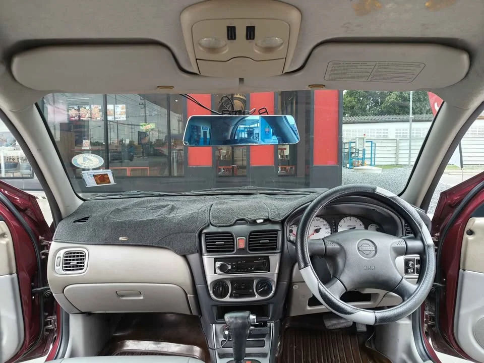2002 Nissan Sunny N16 3