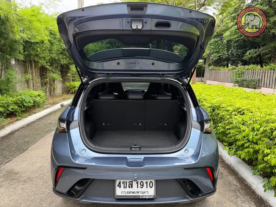 2023 BYD Dolphin 3