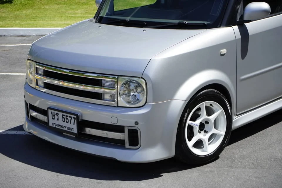 2012 Nissan Cube II (Z11) 2