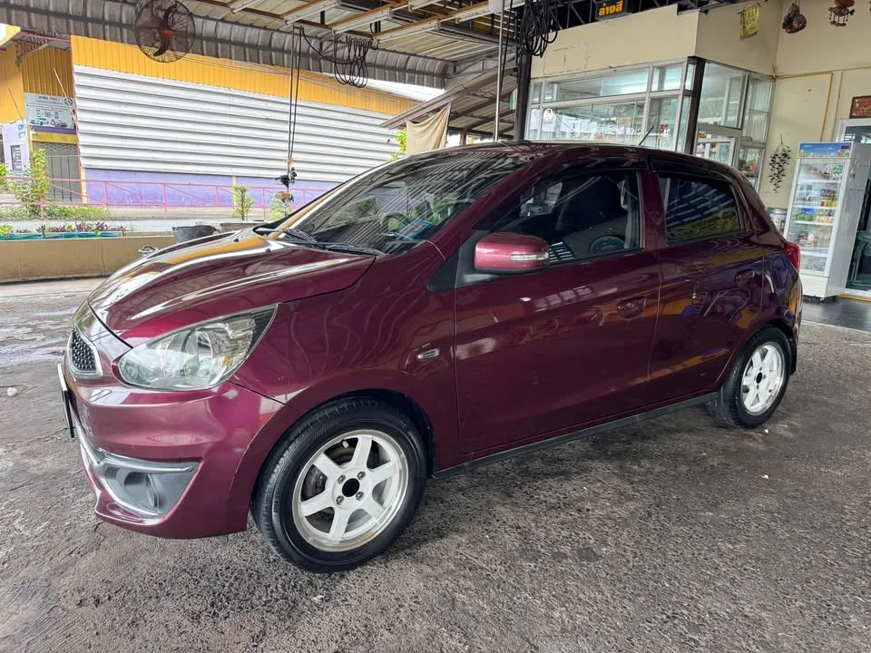 2016 Mitsubishi Mirage VI 2