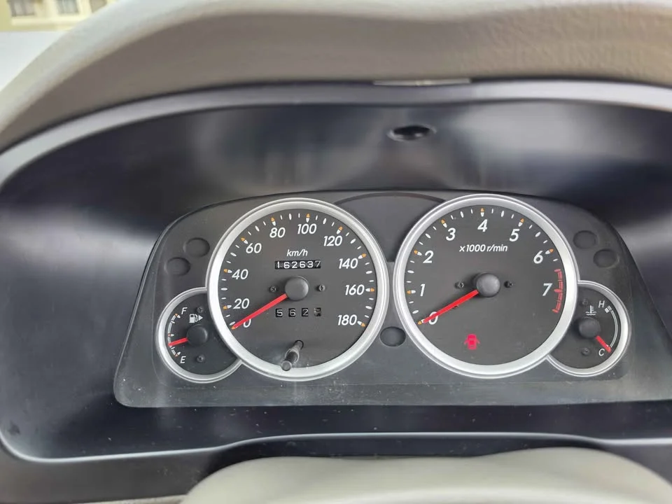 2010 Toyota Avanza I 2