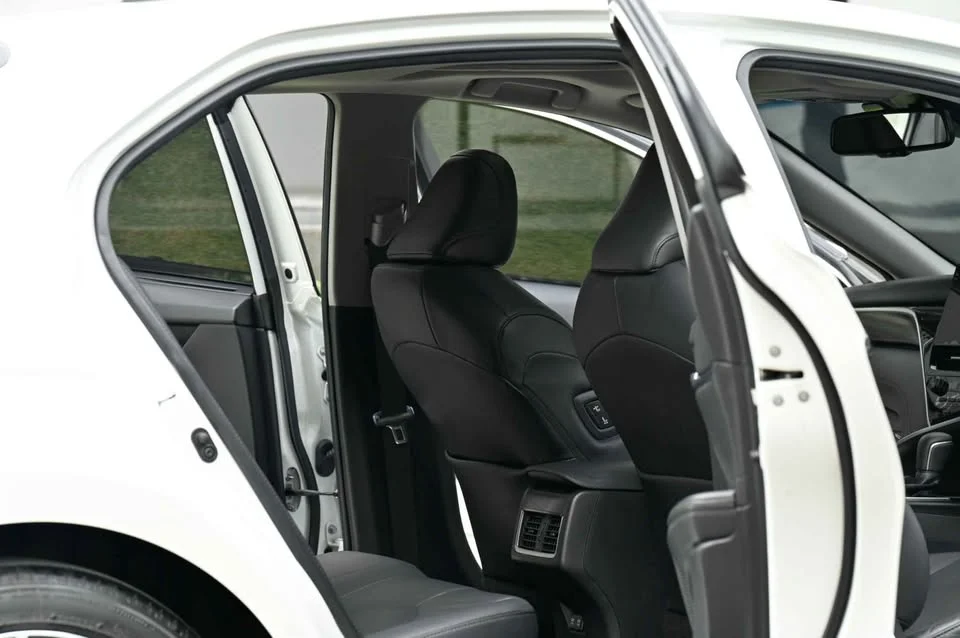 2022 Toyota Camry VIII (XV70) 2