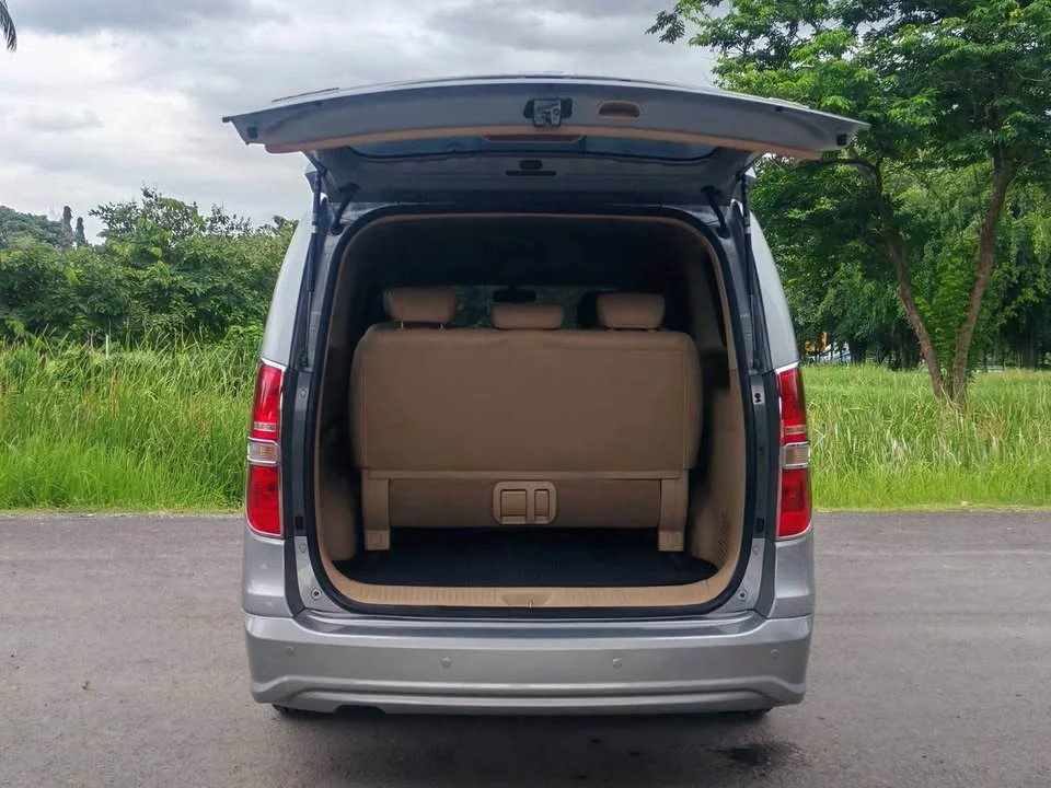 2013 Hyundai H-1 II 3