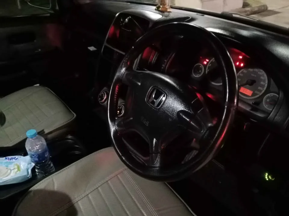 2002 Honda CR-V II 2