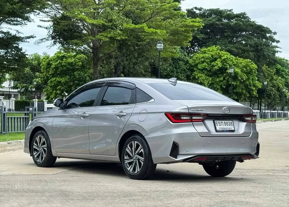 2024 Toyota Yaris ATIV IV 2