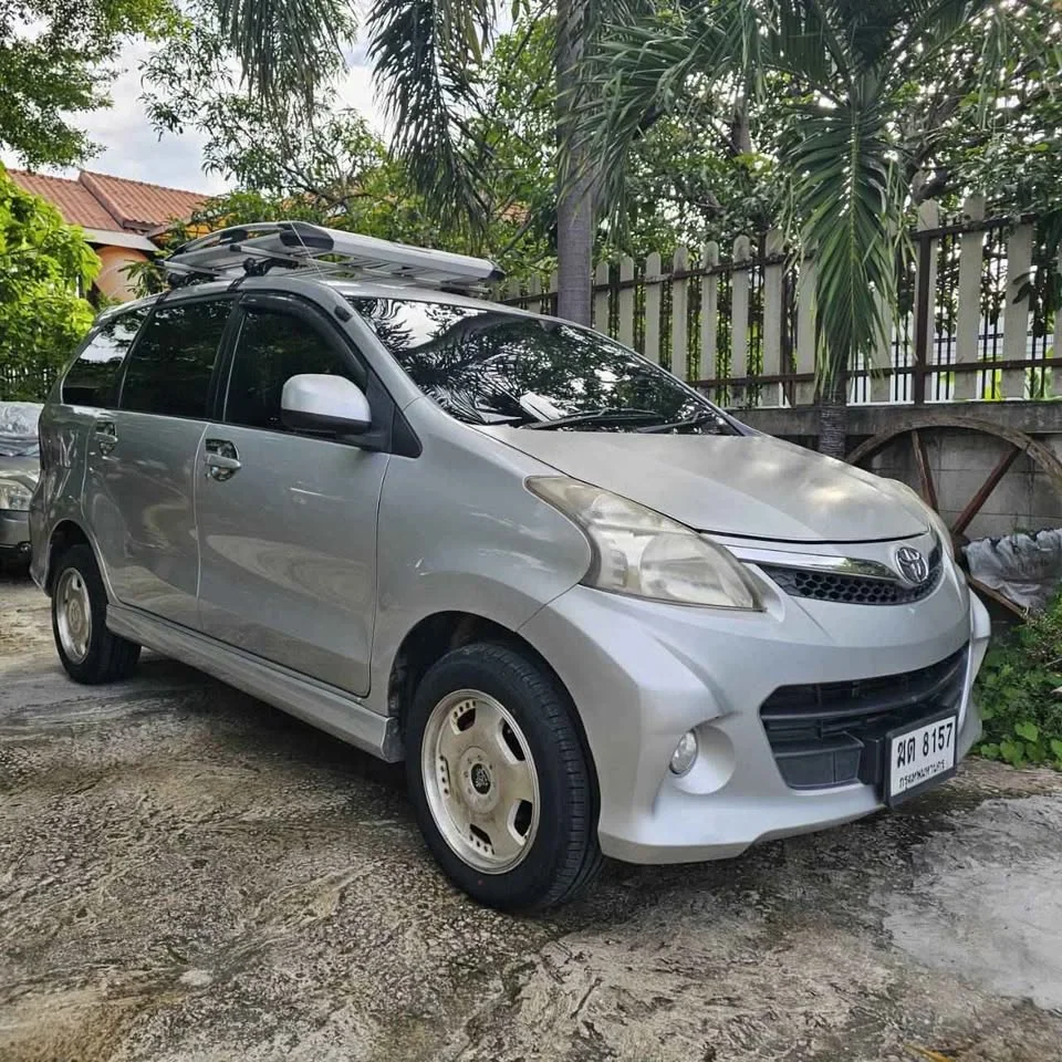 2012 Toyota Avanza II 2