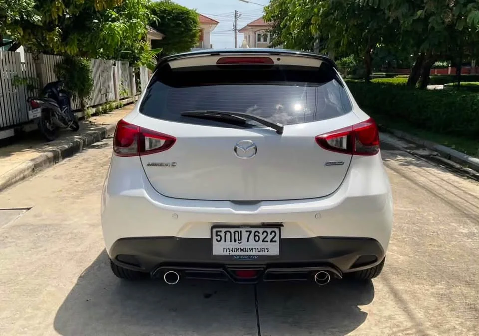 2016 Mazda 2 III 3