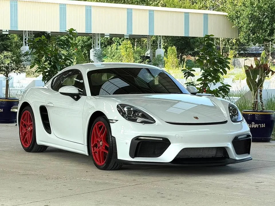 2018 Porsche 718 Boxster and Cayman IV 2