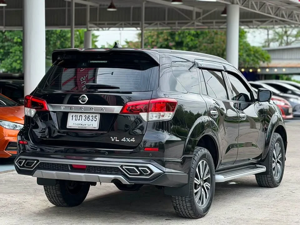 2018 Nissan Terra 2