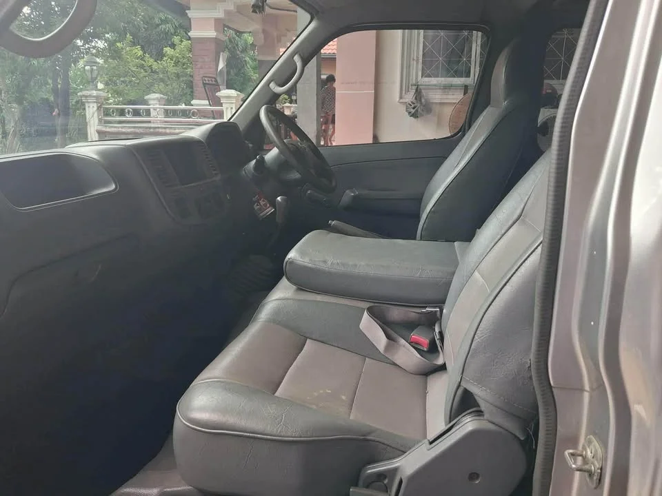 2004 Nissan Urvan V (E25) 3