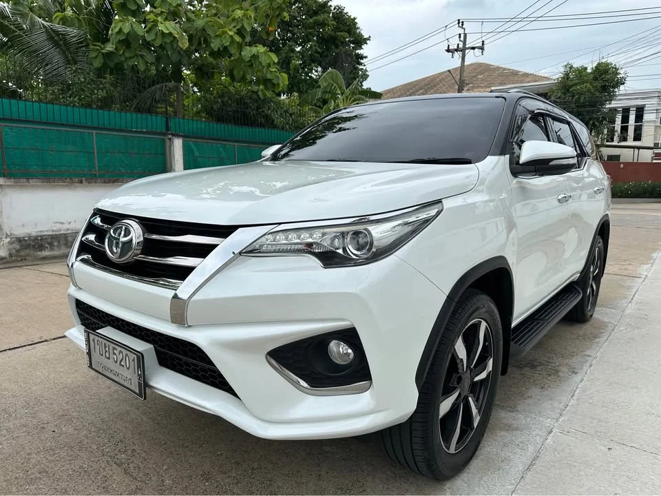 2016 Toyota Fortuner II 3