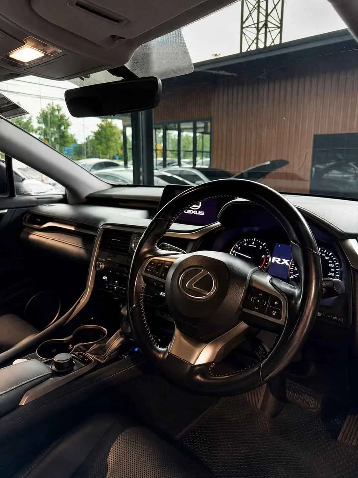 2017 Lexus RX IV 2