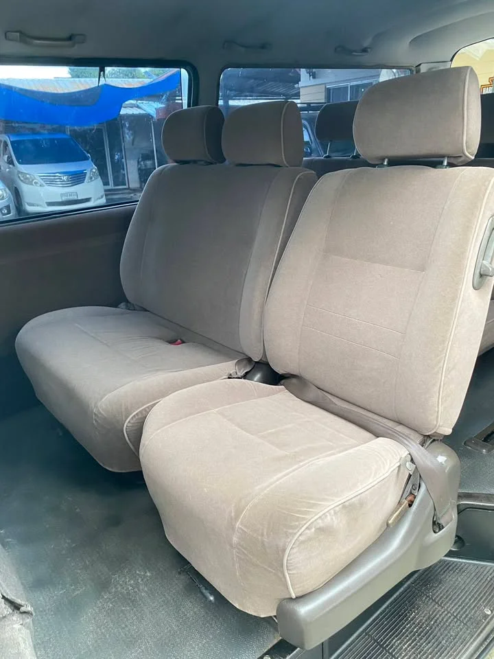 2002 Toyota Commuter IV (H100) 2