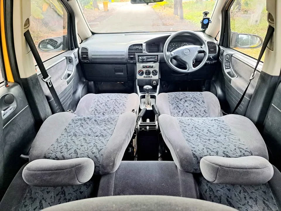 2001 Chevrolet Zafira 2