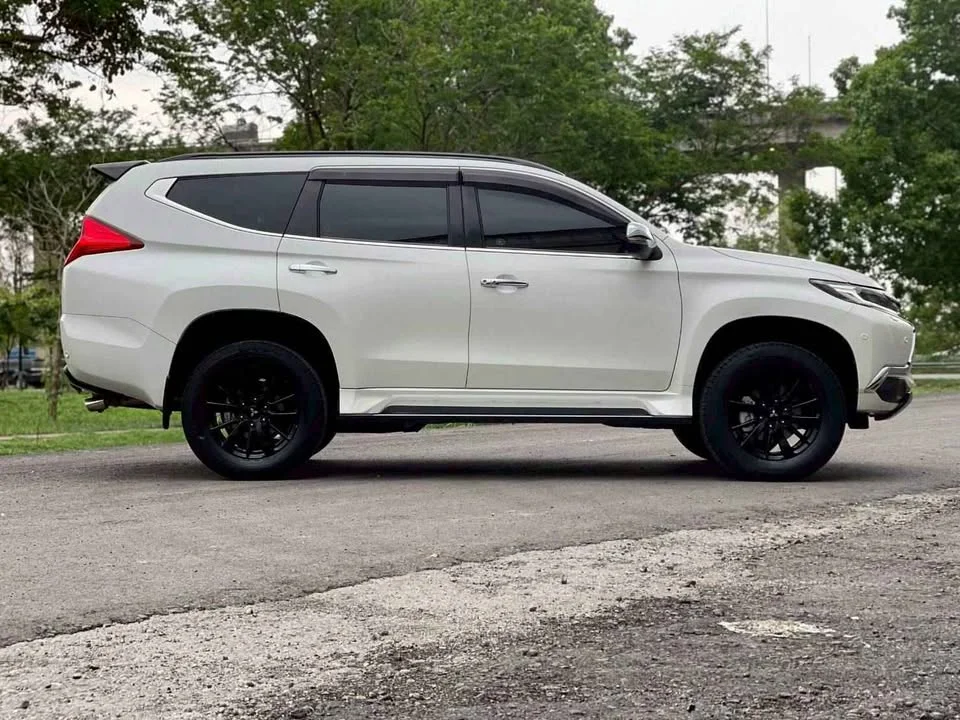 2019 Mitsubishi Pajero Sport III 2