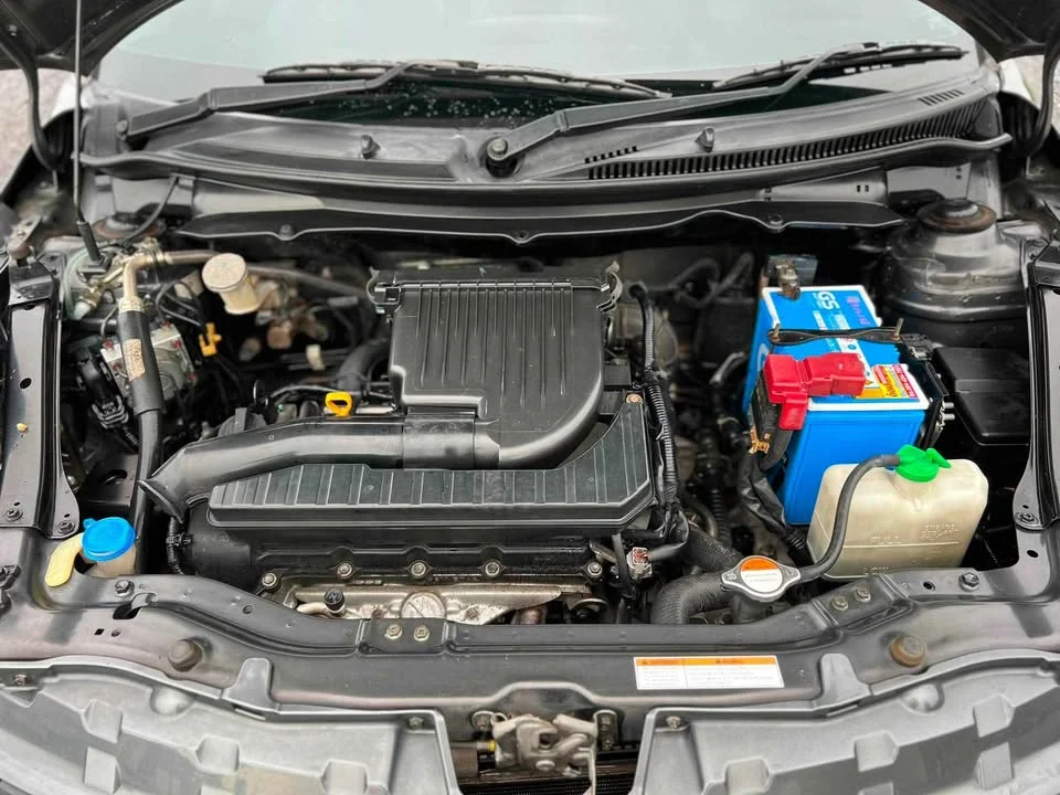 2014 Suzuki Swift II 2