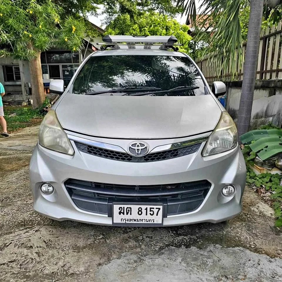 2012 Toyota Avanza II 3