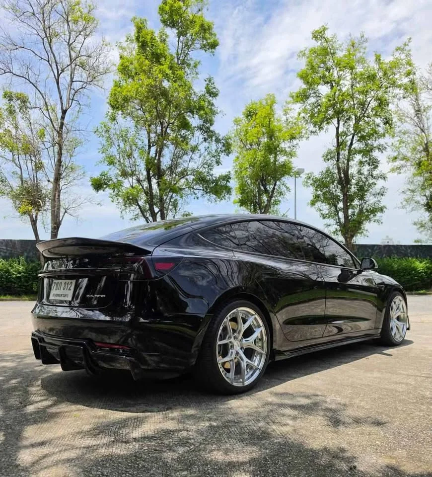 2022 Tesla Model 3 2