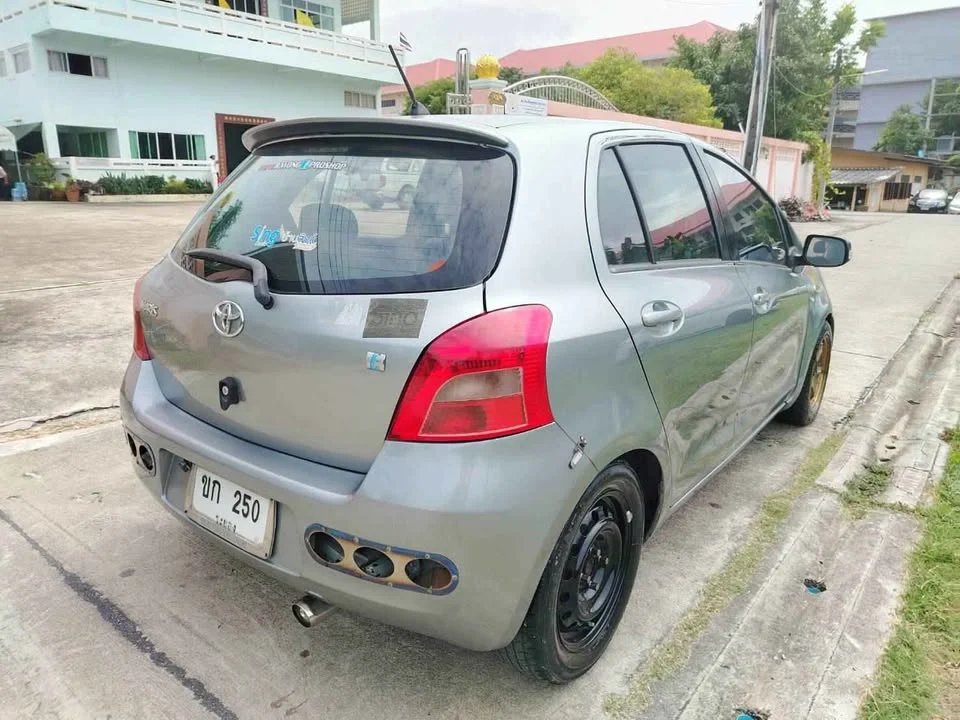 2006 Toyota Yaris II 3