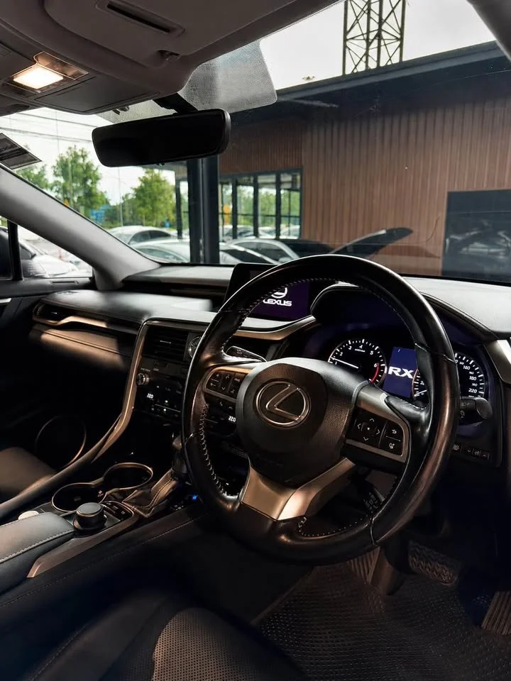 2017 Lexus RX IV 3