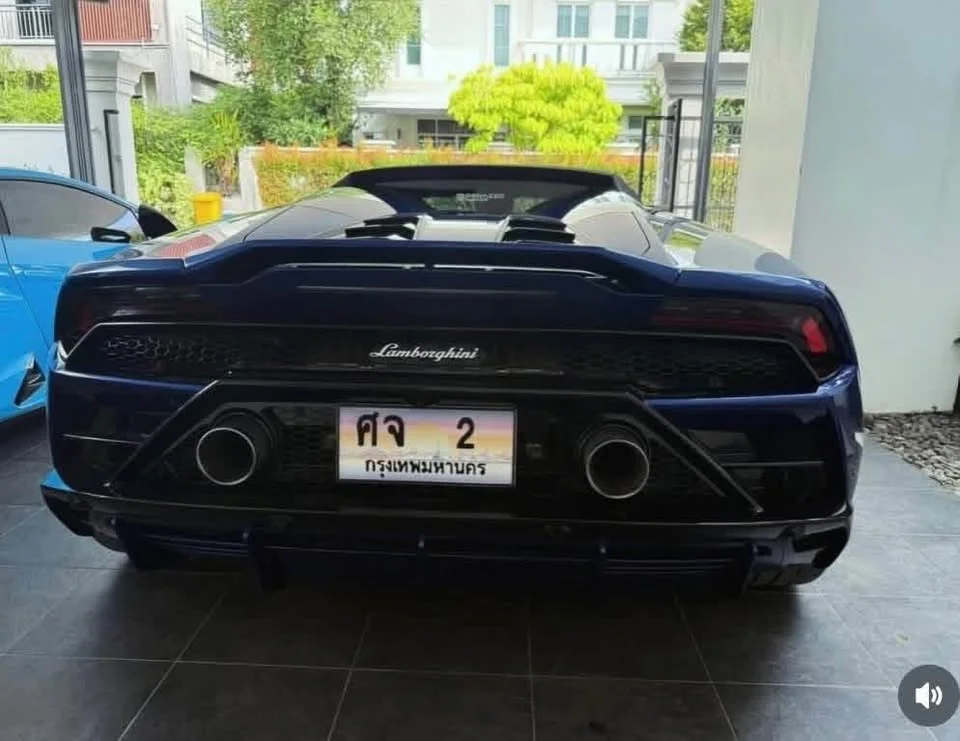 2021 Lamborghini Huracan 3