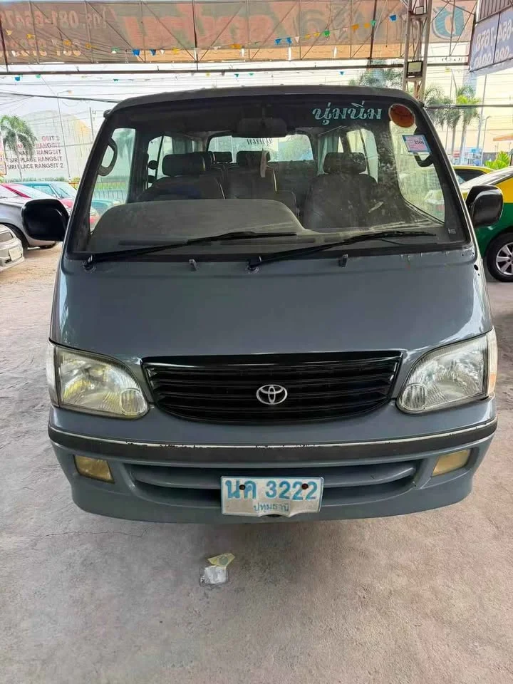 2000 Toyota Commuter IV (H100) 2