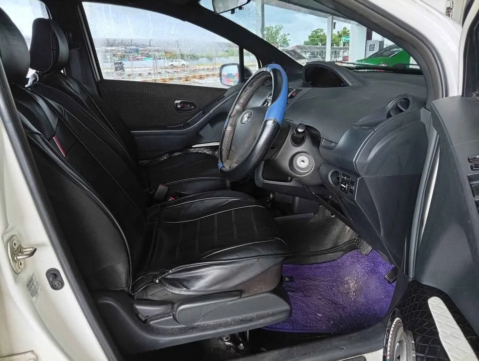 2007 Toyota Yaris II 3