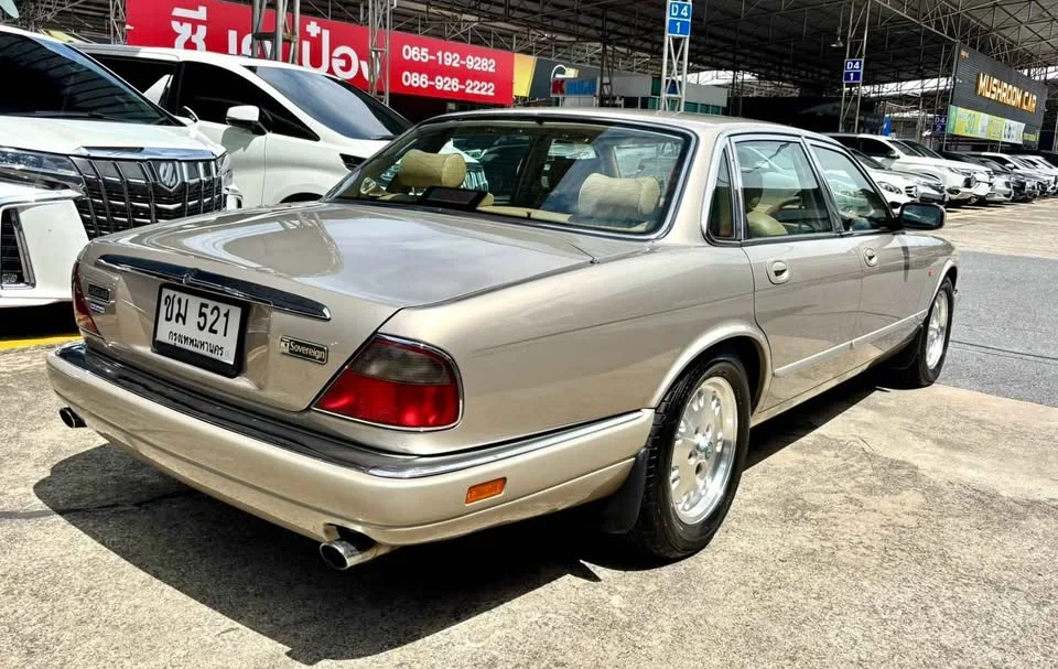 2007 Jaguar XJ X300, X308 2