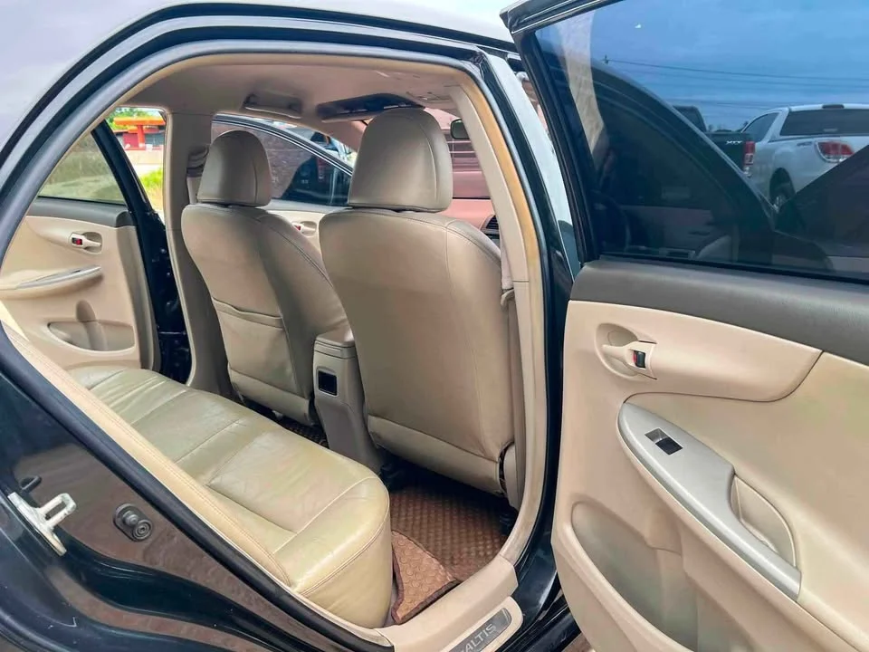 2008 Toyota Corolla Altis X (E140) 3