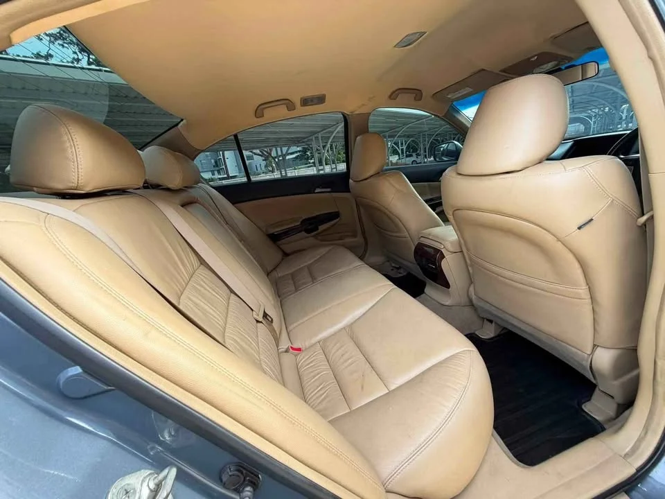 2007 Honda Accord VIII 3