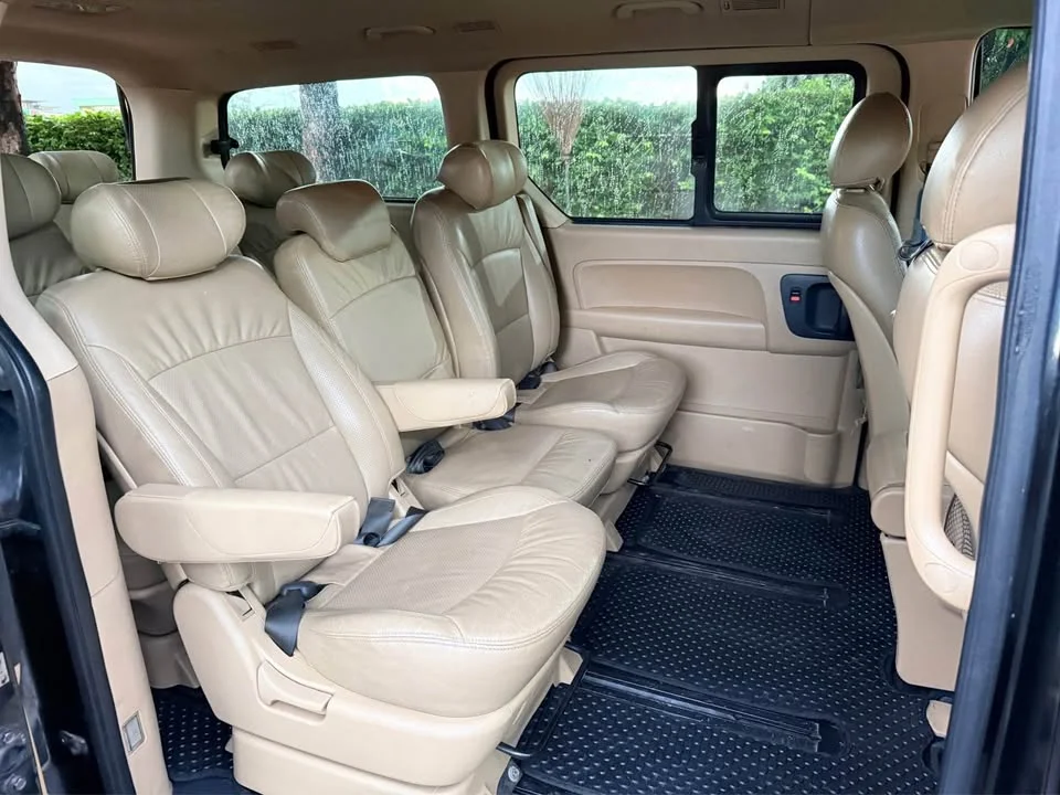 2011 Hyundai H-1 II 3