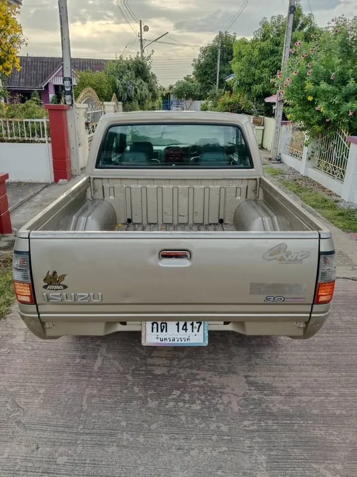 2001 Isuzu Faster Dragon Eyes III 2